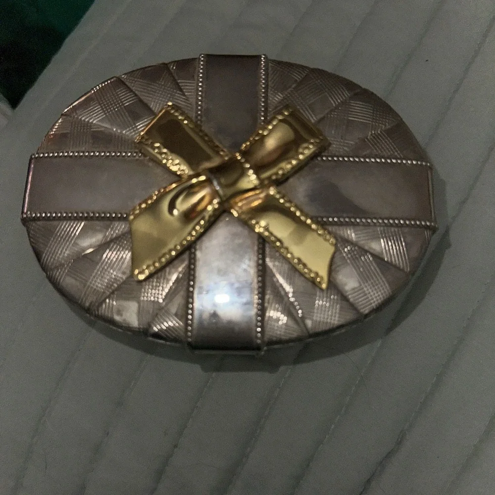 Vtg Godinger Silver Art Co Silver Trinket Box Gold Bow Red Interior Lining 3.5